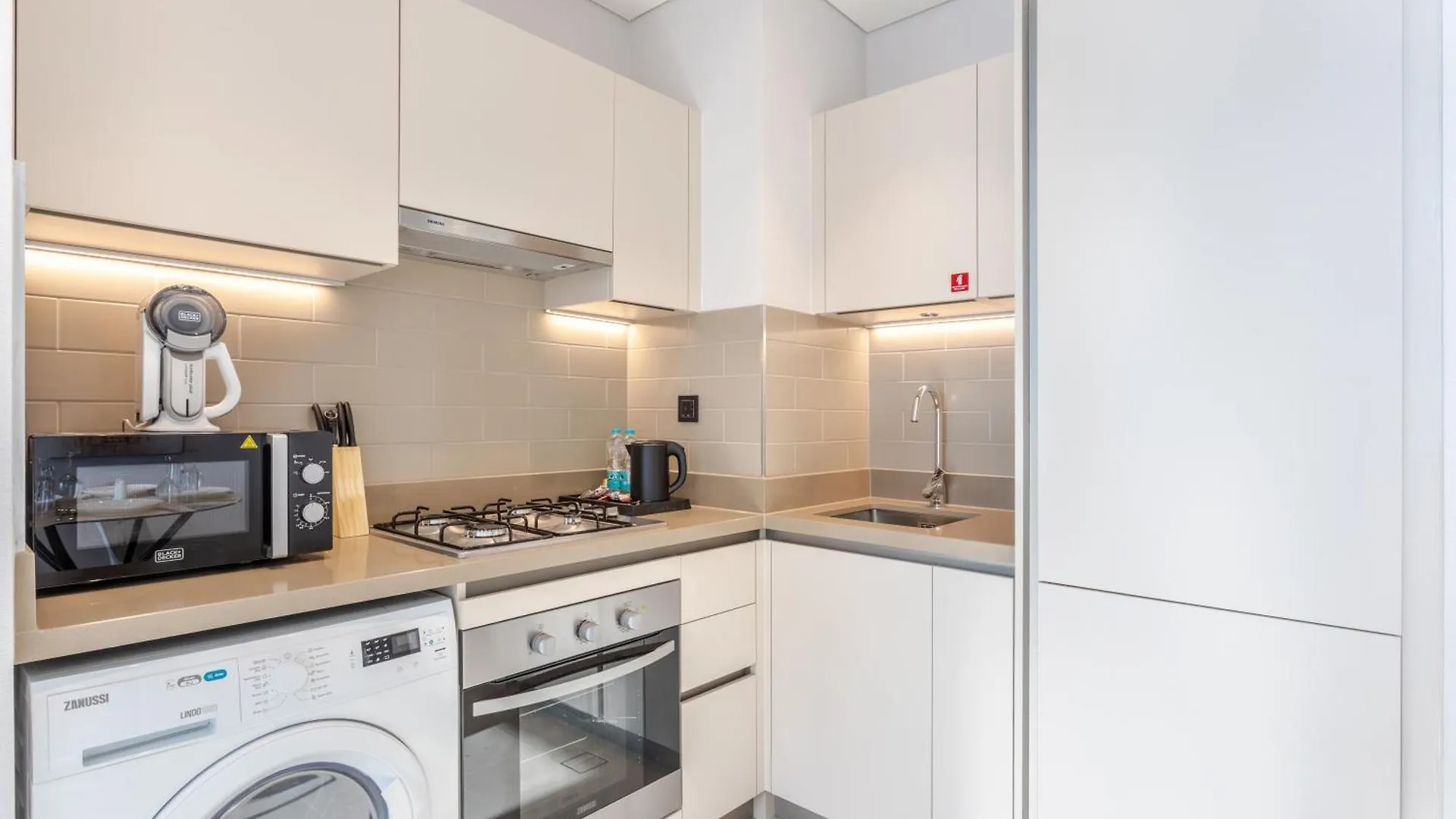 Stay By Latinem Luxury 2Br Holiday Home Cv A2801 Near Downtown Dubai 0*,