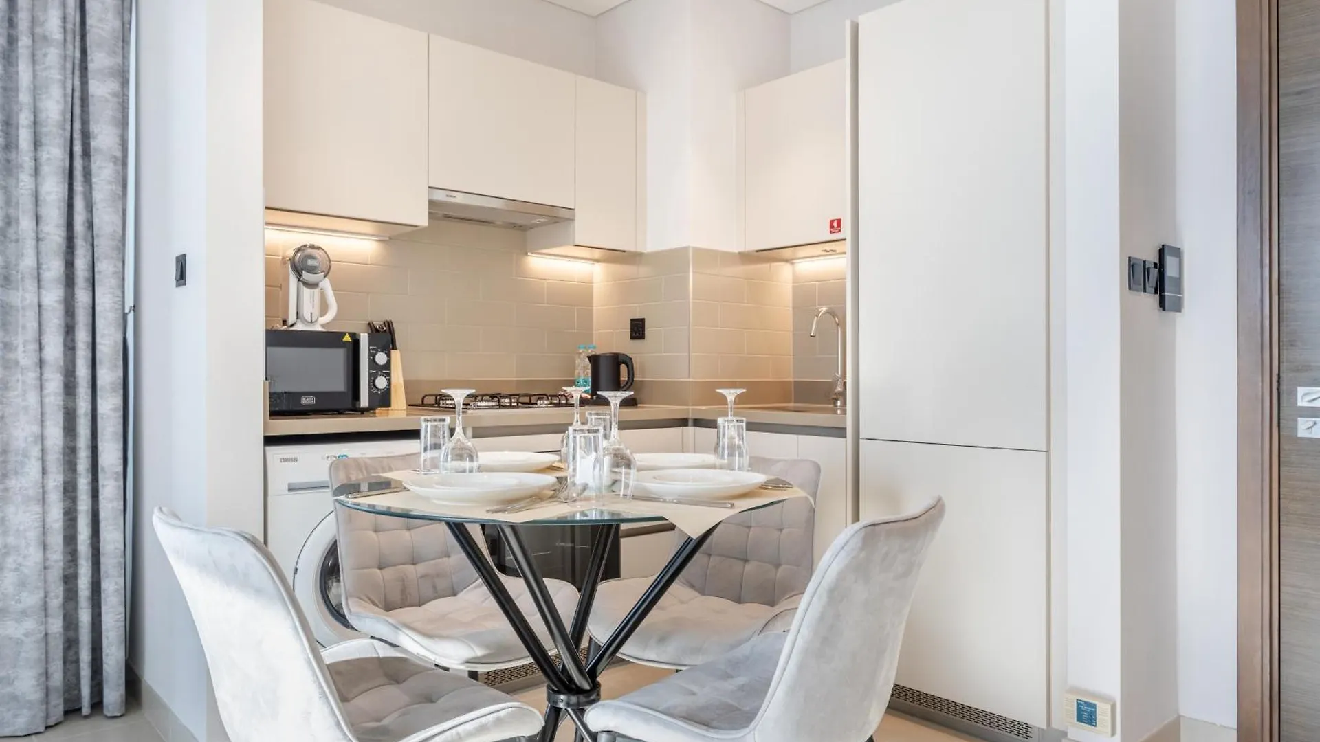 Apartment Stay By Latinem Luxury 2Br Holiday Home Cv A2801 Near Downtown Dubai United Arab Emirates